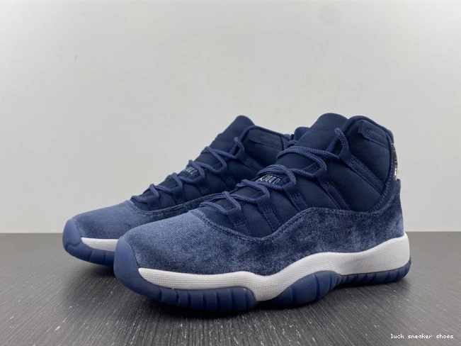 Cheap LUCY Air WMNS Jordan Midnight Navy AR0715-441 Velvet 11 0709